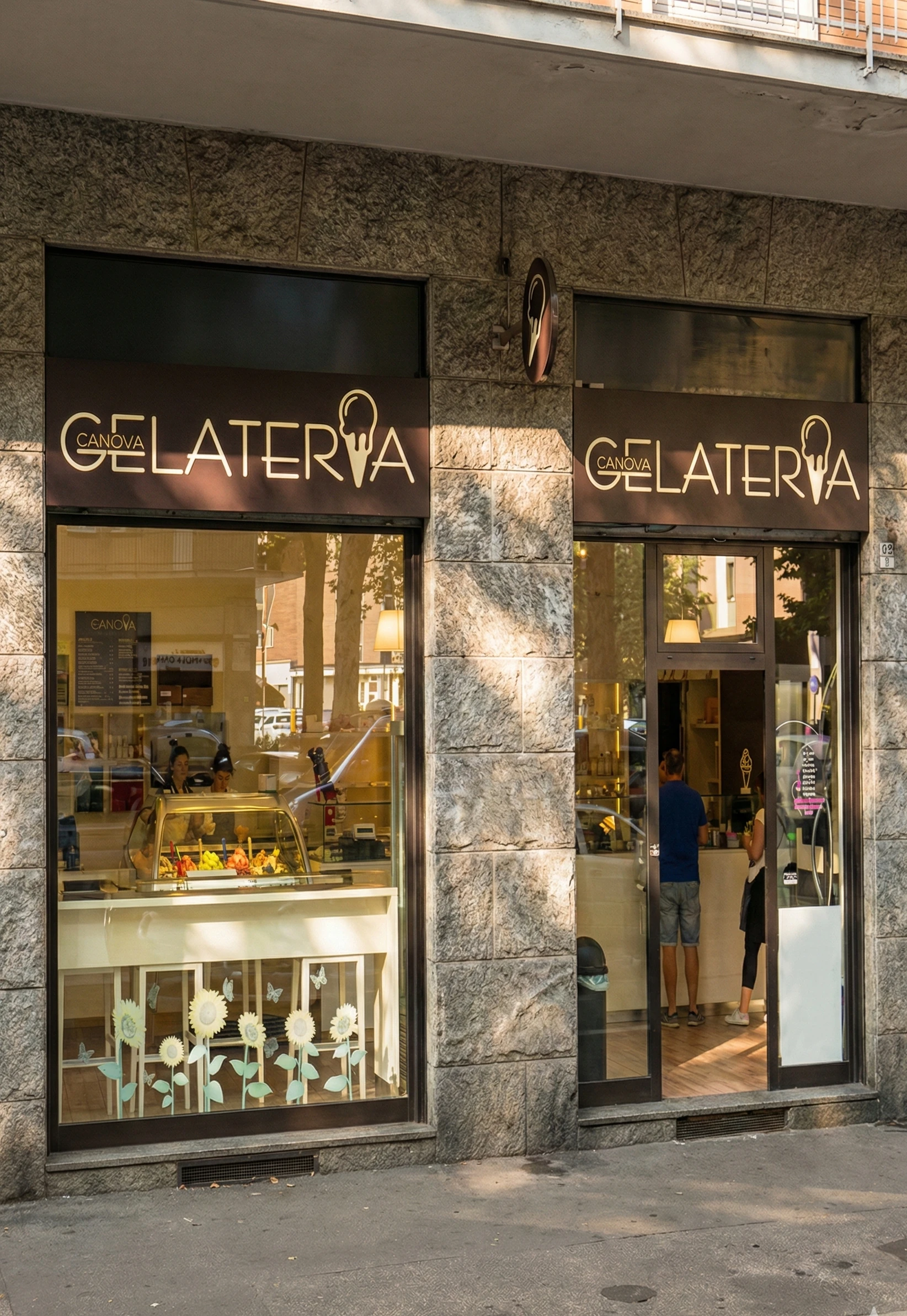 La storia della Gelateria Canova in Corso Traiano 93 a Torino